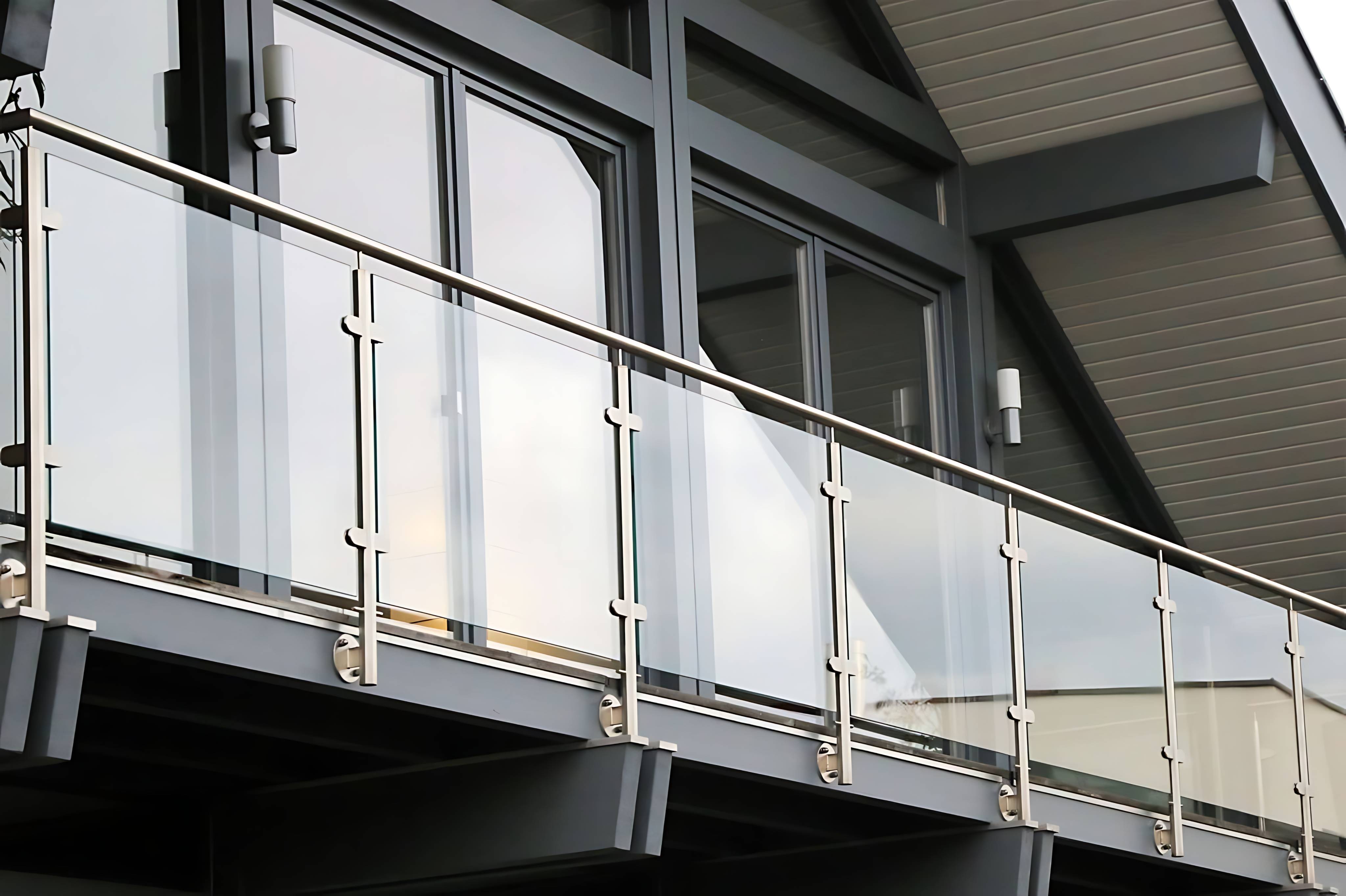 Modern Balcony Glass Railing